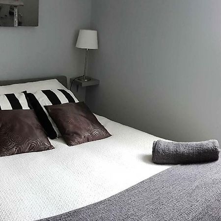 Tres Bel Appartement Centre Vitre Eksteriør billede